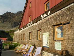 1paivaluipoldinjulkisivu